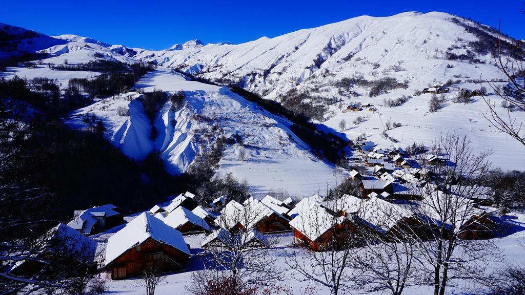 Residence Goelia Les Chalets Des Ecourts Saint-Jean-d'Arves Exterior photo